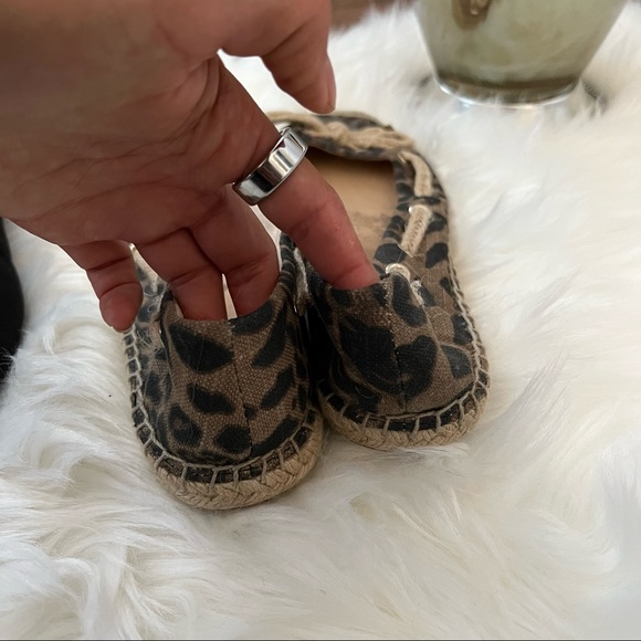 Anne Klein, and Franco Sarto flats - Picture 7 of 9